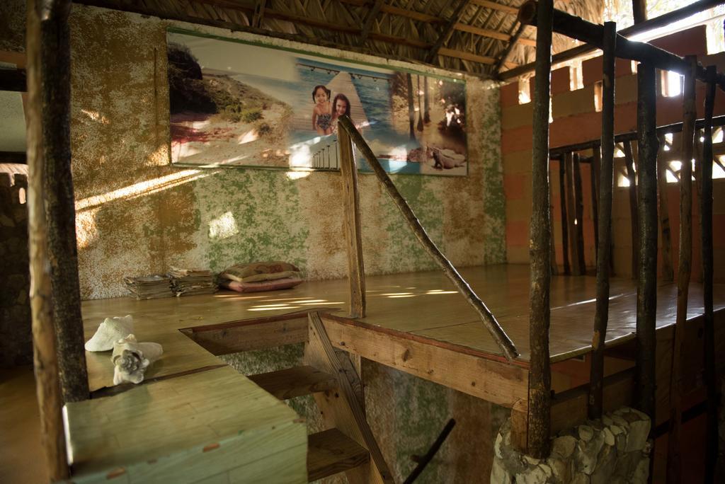 Hostal Dona Chava Pedernales Luaran gambar