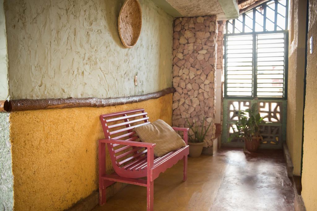 Hostal Dona Chava Pedernales Luaran gambar